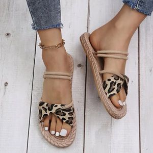 Leopard two way wear sandals